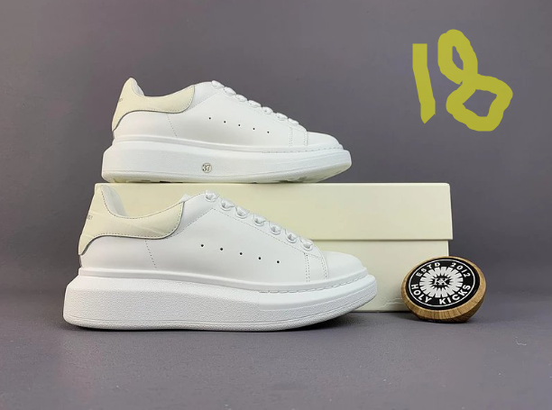 Alexander McQueen Sneakers