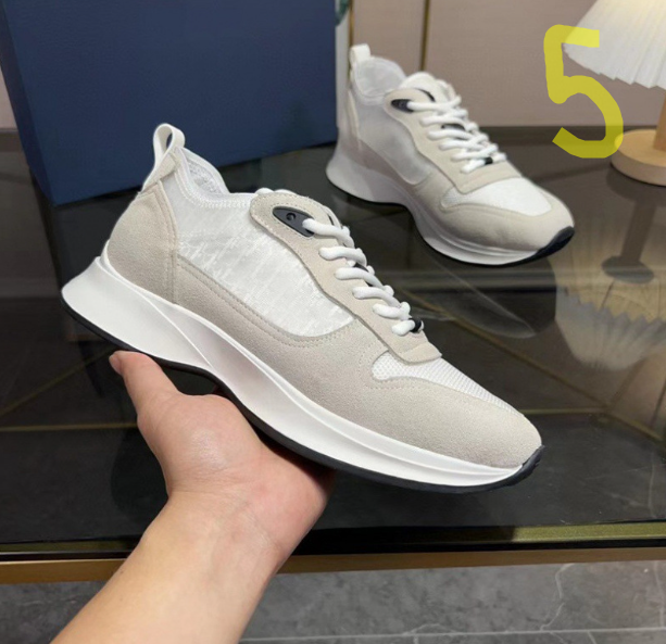 Dior B25 Sneakers