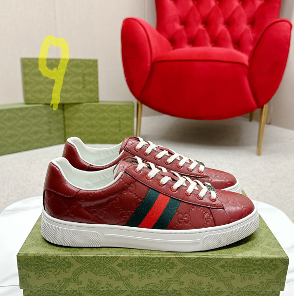 Gucci Sneakers